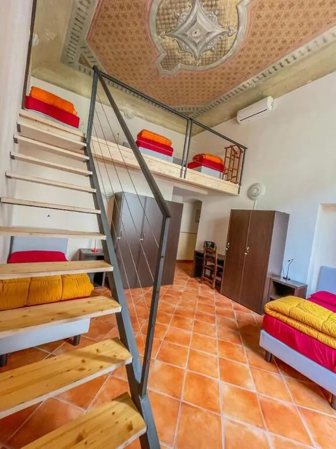 Hostel Emerald Palace Florencja Włochy
