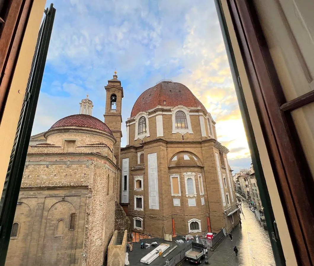 Hostel Emerald Palace Firenze Olaszország